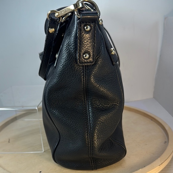 SOLD! - Picture 4 of 8